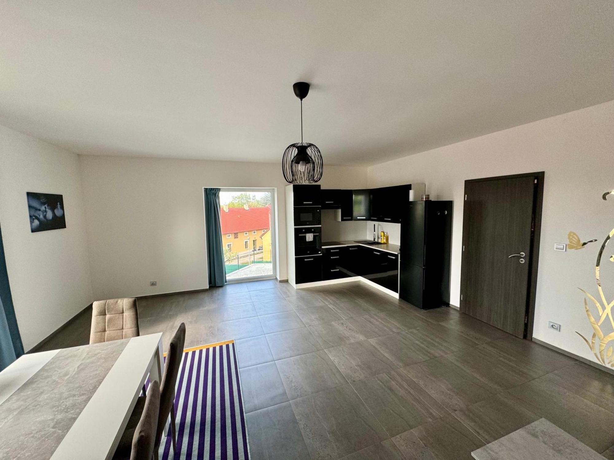 Byt Apartman 74M2 Vyhled Klid Priroda Praha Eksteriør bilde